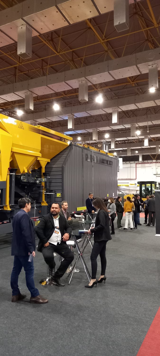 Lançamento LX 7001 Paving Expo 2022 Novidades LintecIxon